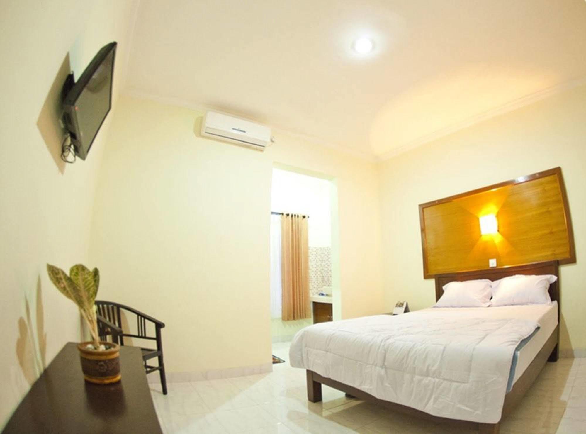Teges Inn Kuta Kuta Lombok Eksteriør bilde